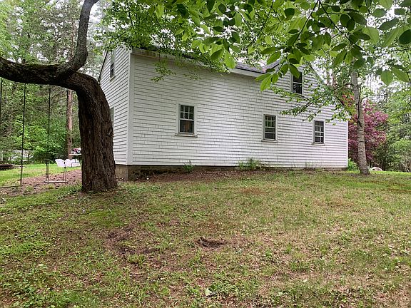 Side yard. Same info as previous slide. 'Mother and daughter' swings.