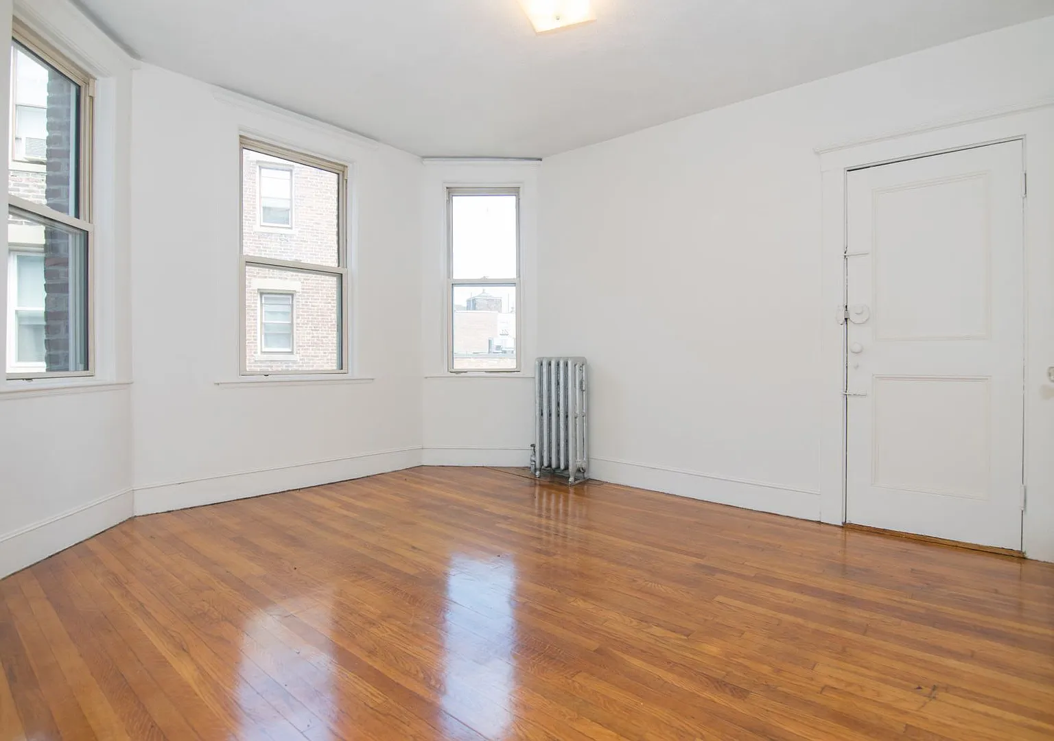 Check out this 1 bed 1 bath in Allston — Photo 2