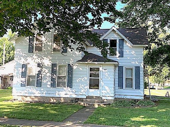 2nd image of 302 N Main St