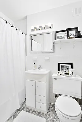 Sold by Compass | media 6