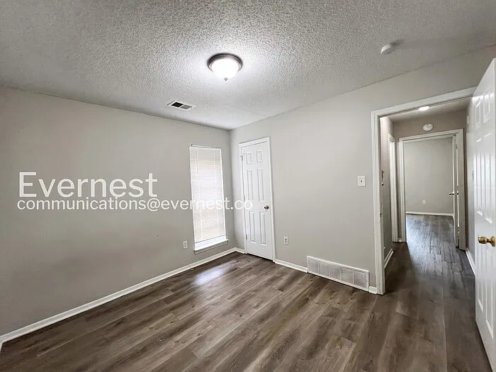 7594 Iris Dr — Photo 8