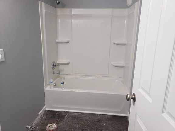 5th image of 790 Vista St #0