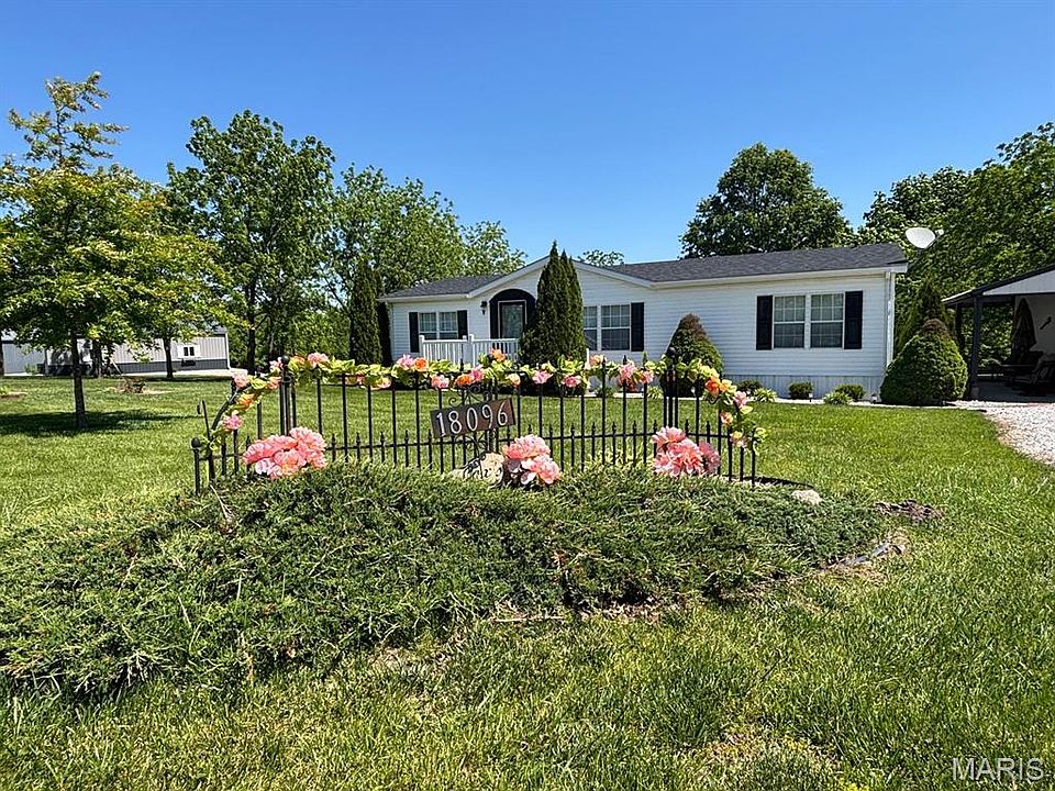 1st image of 18096 Monroe Rd #453