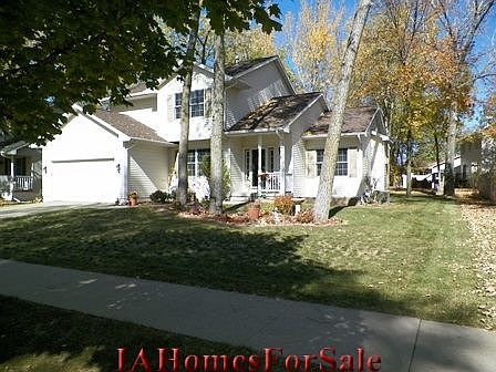 220 Greenfield St. NE