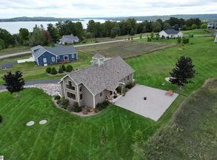 4740 E Water View Dr, Lake Leelanau, MI 49653