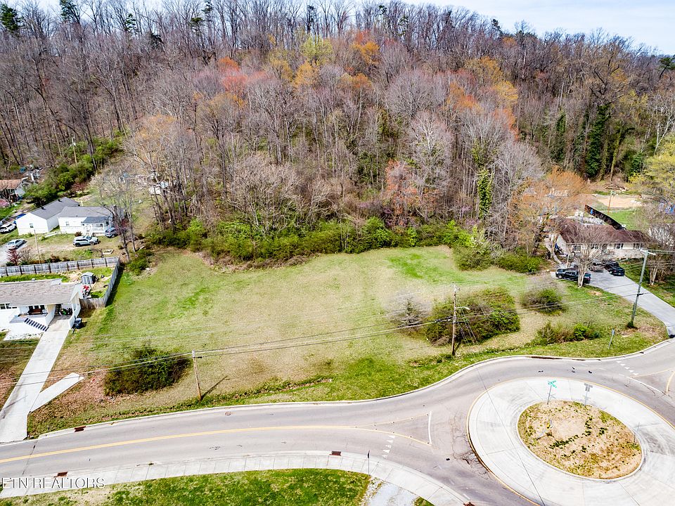 1st image of 4335 Valley View Dr