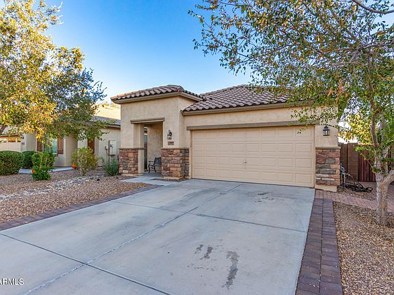 2nd image of 10489 E Wallflower Ln