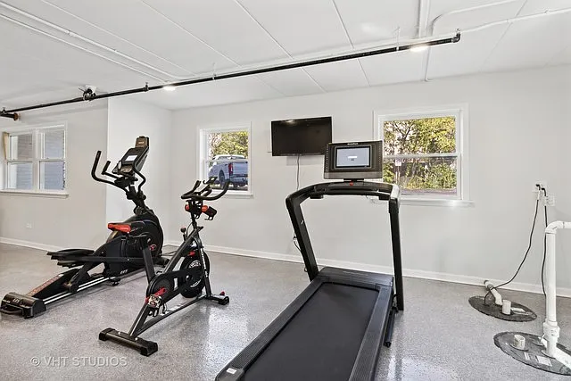 515 N Cass Ave #2H — Photo 20