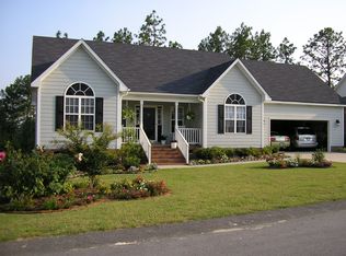 5117 Miranda Dr, Hope Mills, NC 28348
