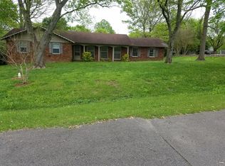 918 Kenny St, Gallatin, TN 37066