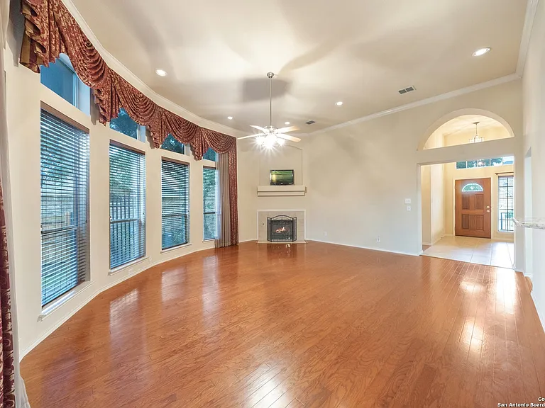 8463 Magdalena Run — Photo 7