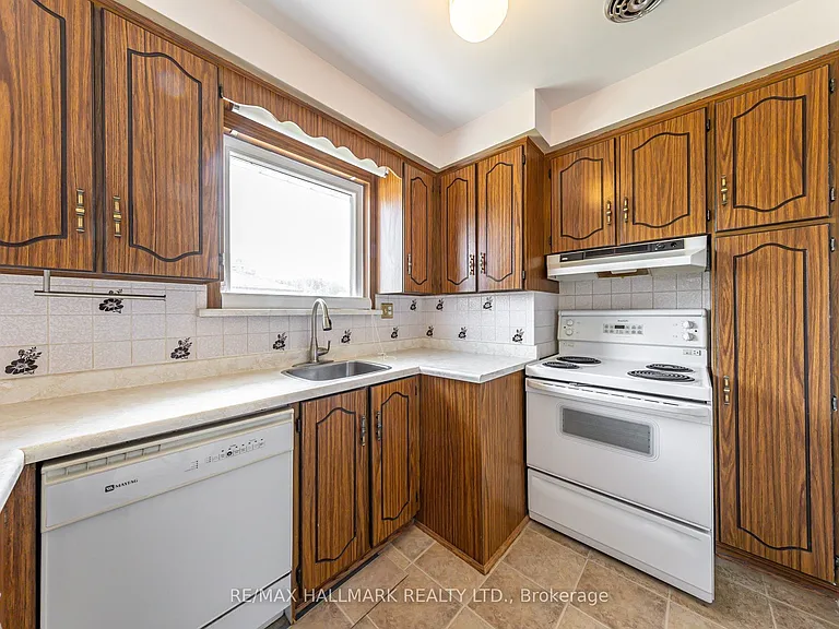 6 Paloma Pl #MAIN — Photo 13