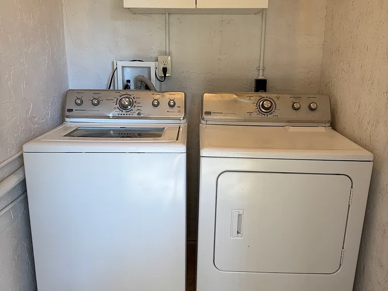 408 Marshall Ct NW #5 — Photo 23