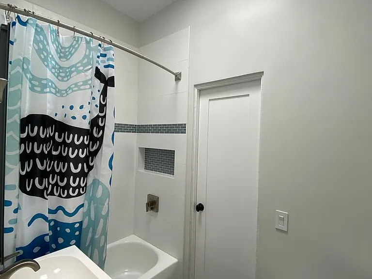 4270 Maryland St — Photo 15
