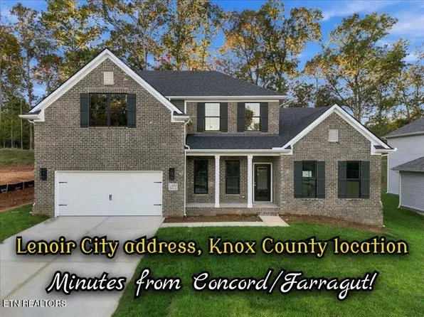 1422 Crescent Oaks Ln, Lenoir City, TN 37772
