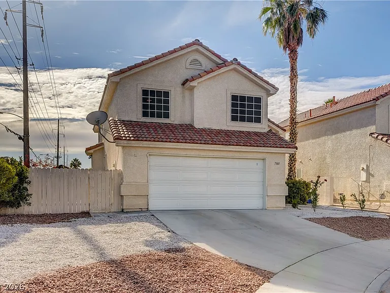 7301 Casa Solar Ct — Photo 32