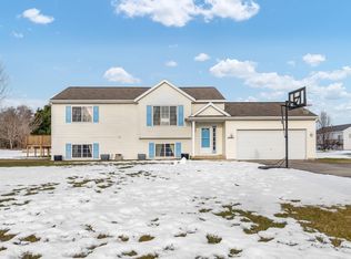 16485 Antler Dr NE, Cedar Springs, MI 49319