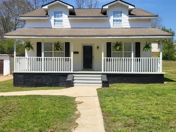 707 Spring St, Valley, AL 36854