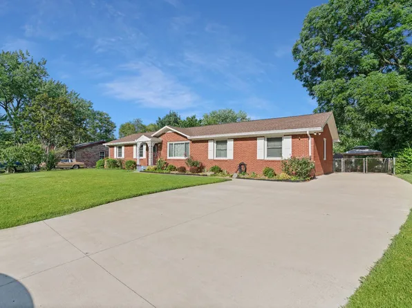 240 Yorktown Rd, Clarksville, TN 37042