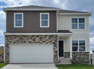 1203 NE Deerfield Dr, Ankeny, IA 50021
