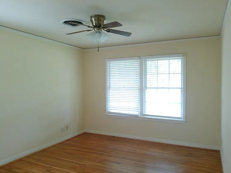 530 Hopper Dr — Photo 11