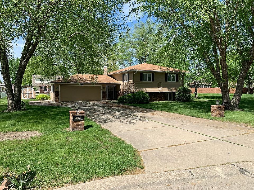 1st image of 403 Edwards Dr