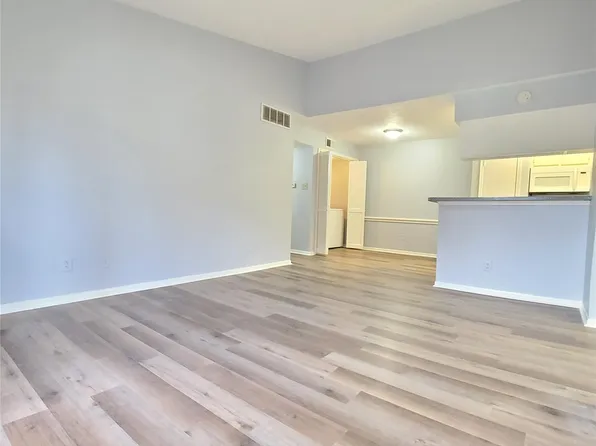 10101 S Gessner Rd APT 416, Houston, TX 77071