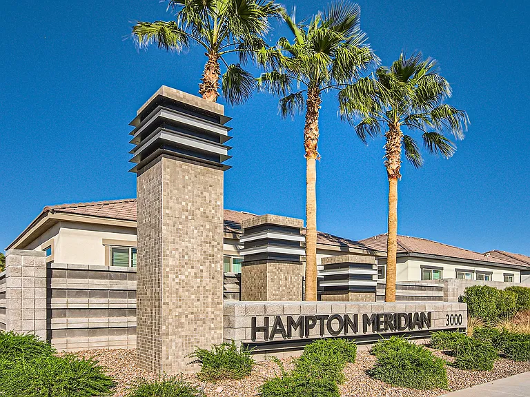 Hampton Meridian — Photo 17