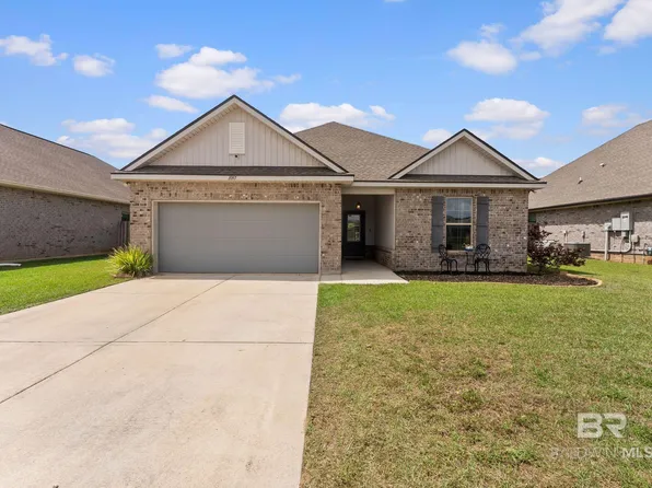 1097 Stella Rd, Foley, AL 36535