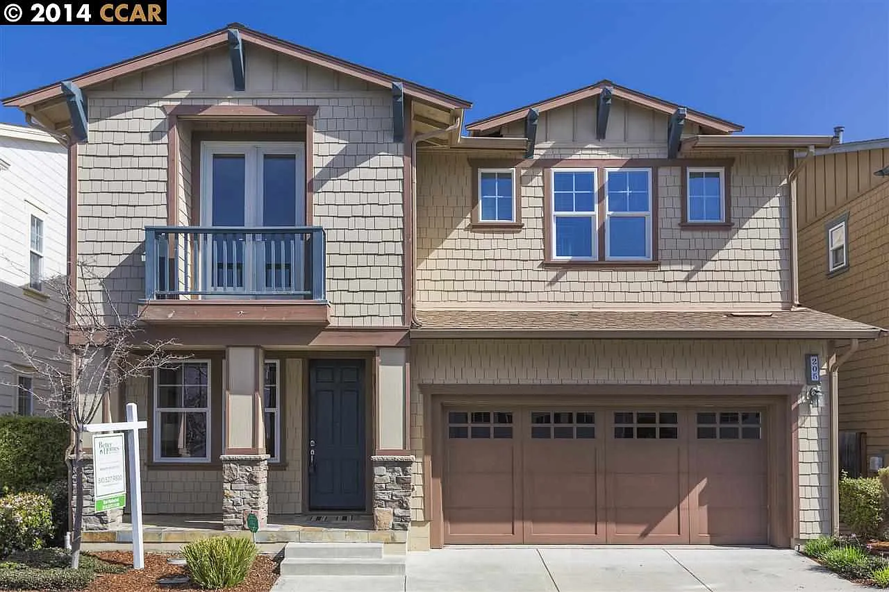 205 Seacliff Way photo 1