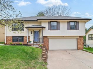 2636 N 113th St, Omaha, NE 68164