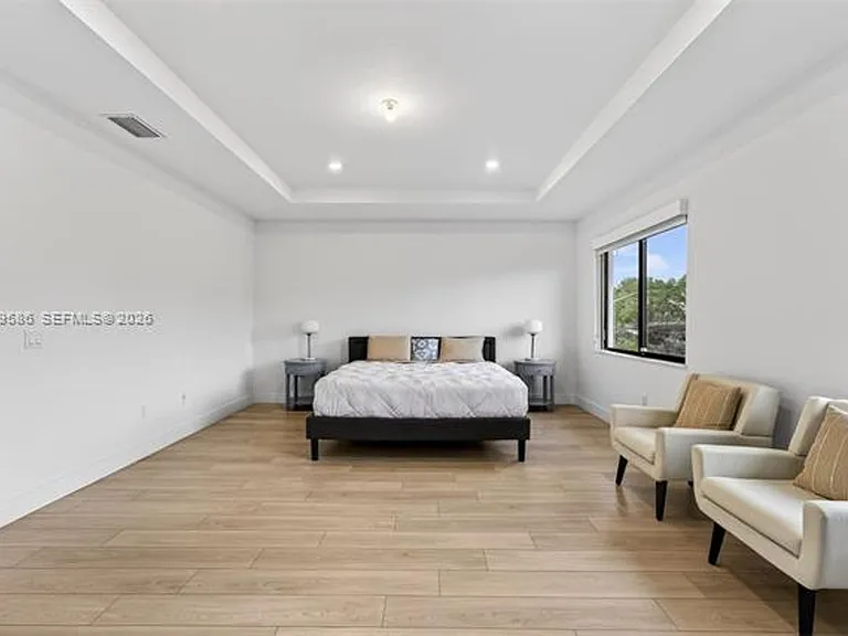 8267 SW 120th Ter — Photo 18
