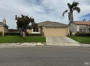 7008 Water Wheel Dr, Bakersfield, CA 93313