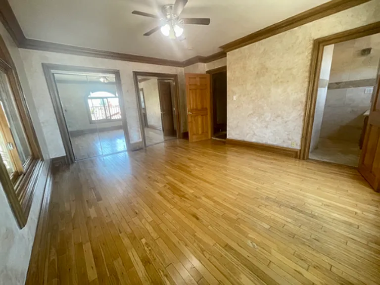 4266 Hillcrest Dr — Photo 17