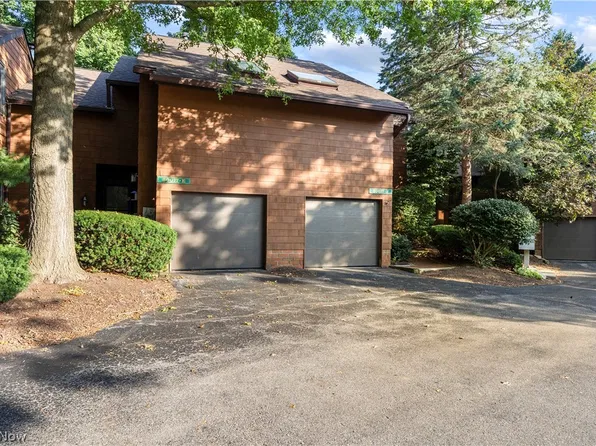 30017 Center Ridge Rd APT F, Westlake, OH 44145