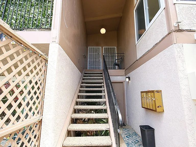 5542 Fernhill Cir #C — Photo 19