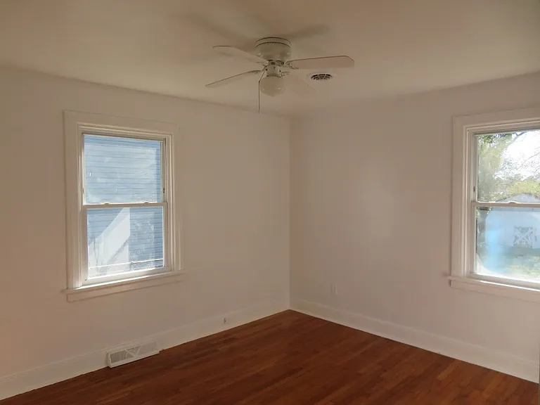 1118 Jett Ave — Photo 5