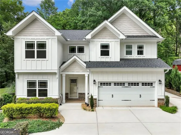 6351 Blackjack Rd, Flowery Branch, GA 30542