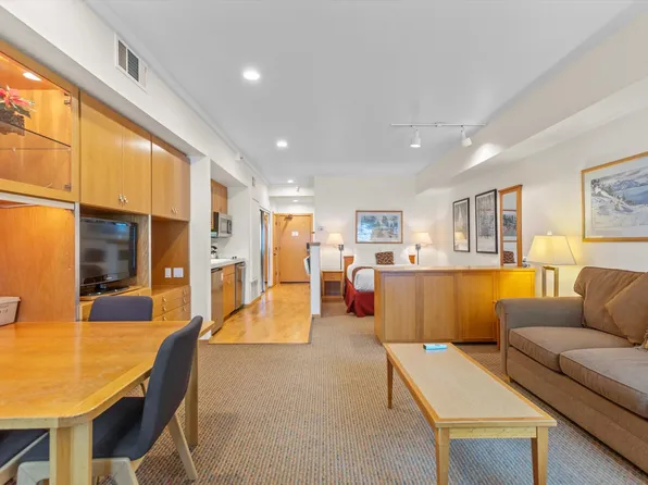 201 Shirley Canyon Rd #118, Olympic Valley, CA 96146