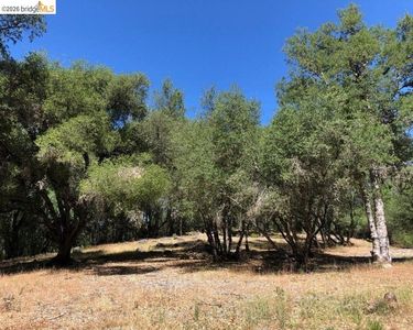 21930 Lyons Bald Mountain Rd, Sonora, CA, 95370