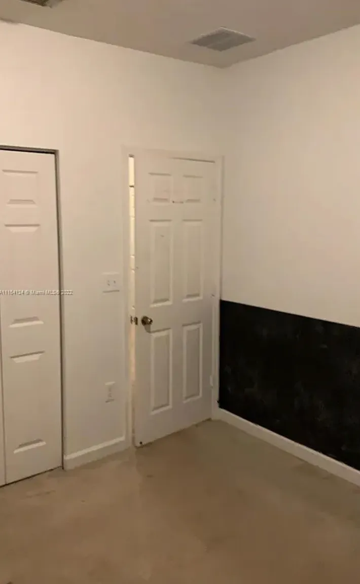 4 bed, 2.5 bath, 1559 sqft, $3,000 — Photo 4