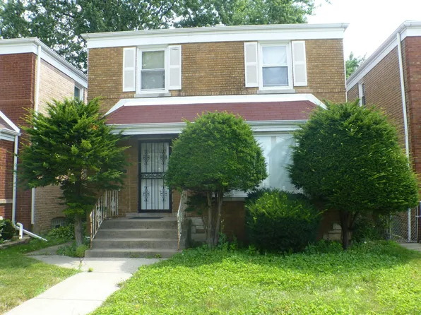 8907 S Bennett Ave, Chicago, IL 60617