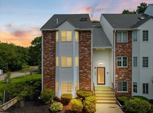116 Tall Oaks Dr Unit A, Weymouth, MA 02190