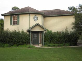 5035 Bland St, Seabrook, TX 77586