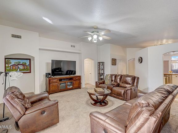 5th image of 6233 W BLACKHAWK Drive