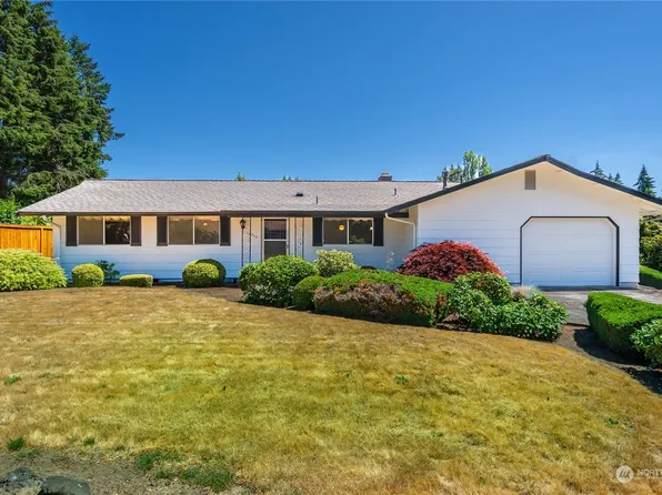 10715 111th Avenue SW, Tacoma, WA 98498