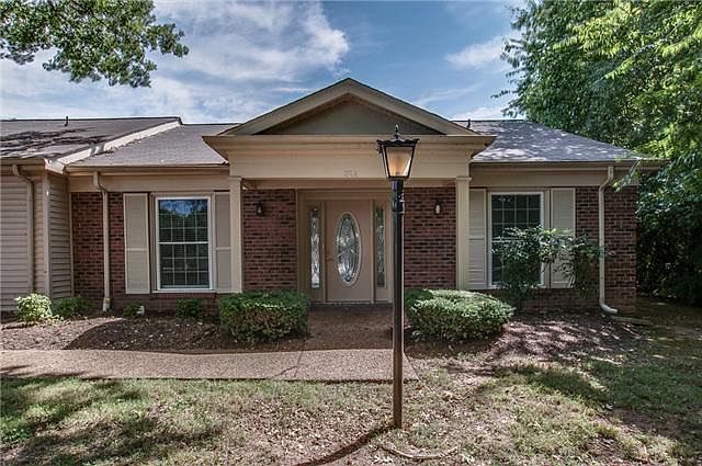 1st image of 222 Plantation Ct