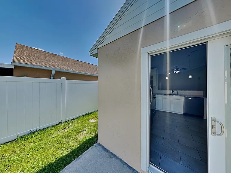 6879 Belmar Dr — Photo 16