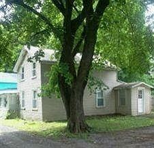 2nd image of 6 Steeres Ln