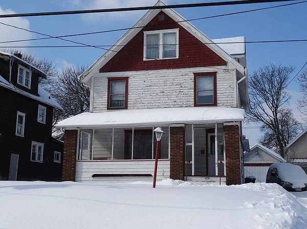 1st image of 122 Middlebury Ave